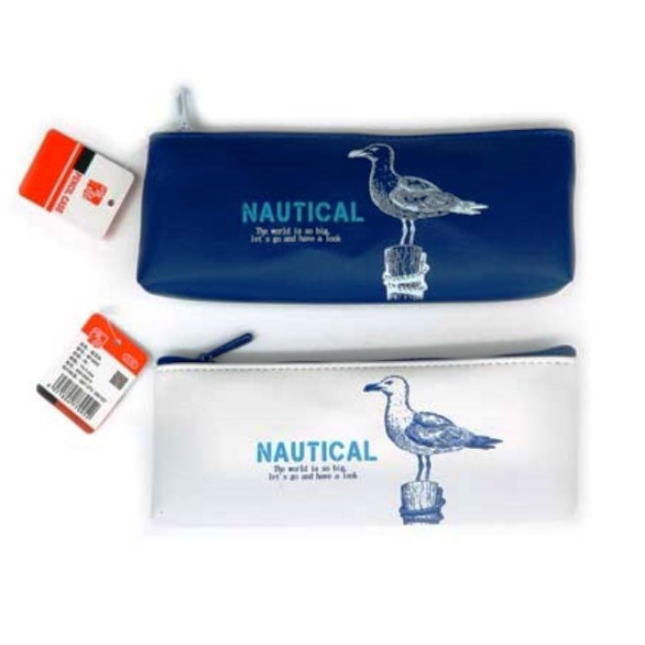 Intelligent. Пенал "Чайка" космет. на молнии, белый/синий с молнией и рисунком в плас арт.BY-223