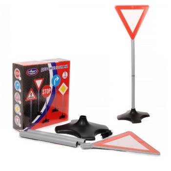 Дорожный знак ростовой "Уступи дорогу" выс.70 см. в/к 27*8*29 см. арт.IT102195