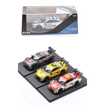 Модель мет. "BMW M4 DTM" 1:43 в ассорт. (пластиковый бокс) арт.440998D-GP/71386